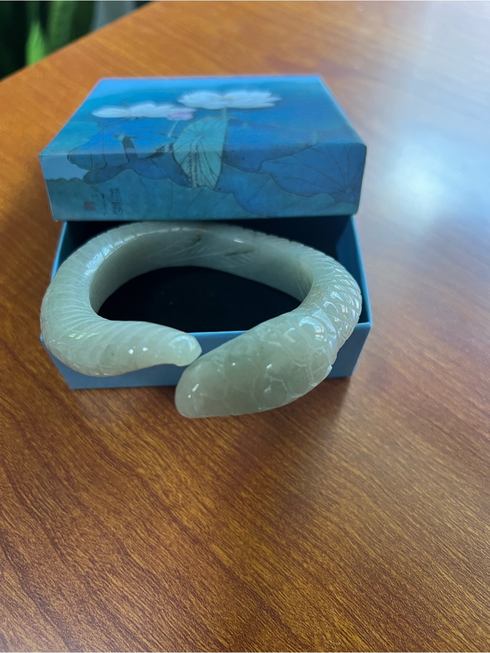 Carved Jade Snake Bangle Bracelet - Pale Green